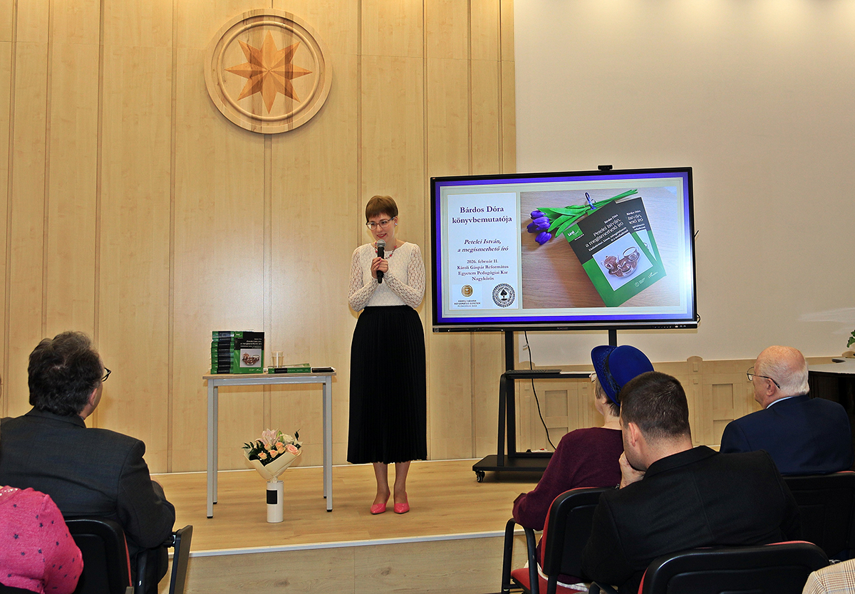 A megismerhető Petelei – könyvbemutató - fotó