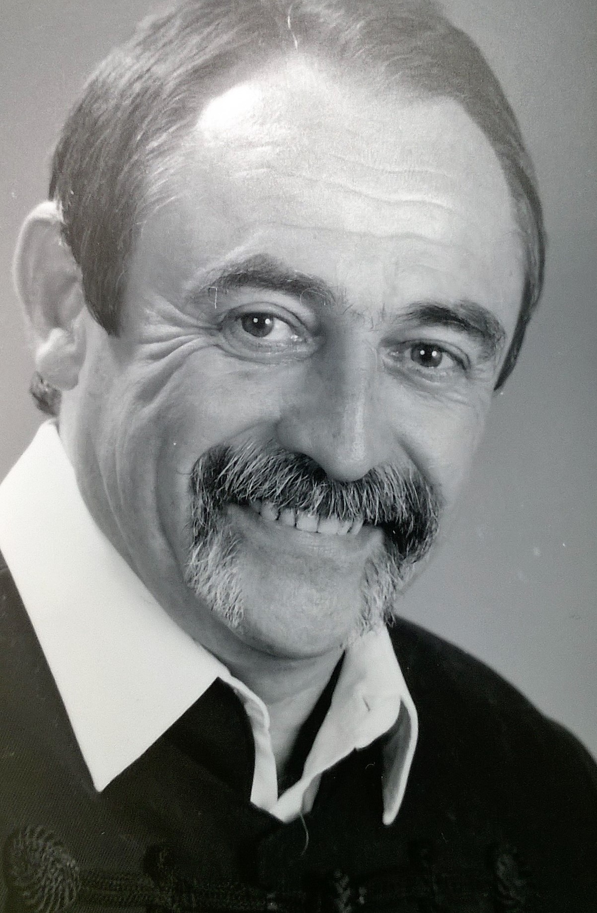 Dr. Fruttus István Levente