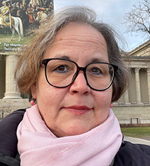 Dr. Kinczler Zsuzsanna